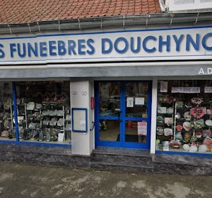 `photo de l'établissement de ${name}`