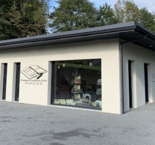 `photo de l'établissement de ${name}`