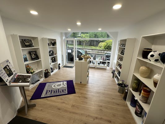 Services Funéraires - Philae - Viviane Neves 