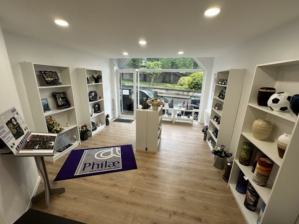 Services Funéraires - Philae - Viviane Neves 