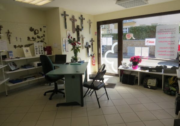 Photographie de la Pompes Funèbres IZABELLE-RENAUD de la ville de Percy