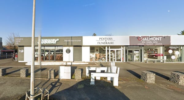 Photographie de Poitiers Funéraire