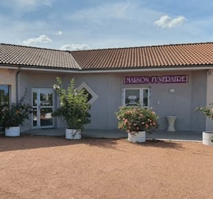 `photo de l'établissement de ${name}`