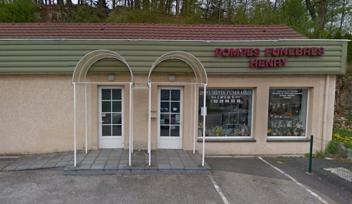 Photographie de la Pompes Funèbres Henry de la ville de Plombières-les-Bains