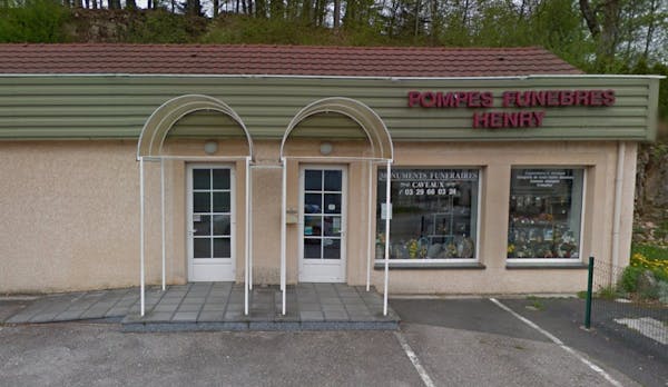 Photographie de la Pompes Funèbres Henry de la ville de Plombières-les-Bains