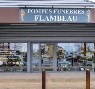 `photo de l'établissement de ${name}`