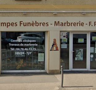 `photo de l'établissement de ${name}`