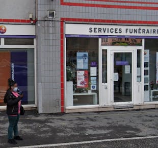 `photo de l'établissement de ${name}`