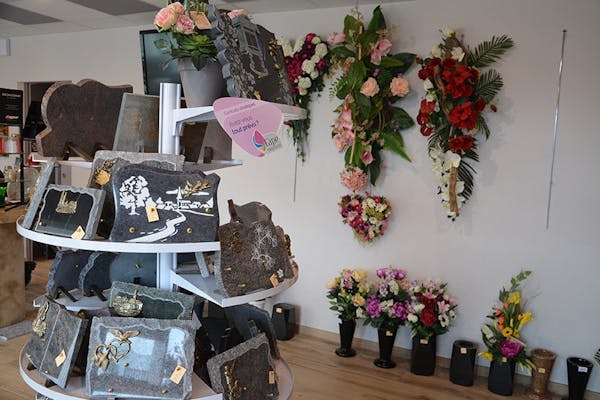 Photographie Pompes Funèbres et Marbrerie Briday Millet de La Clayette