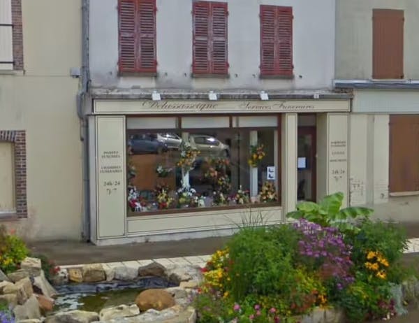 Photographie de Pompes Funèbres Delassasseigne de Villeneuve-l'Archevêque