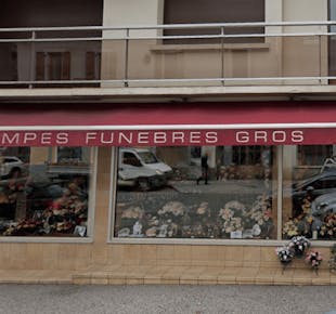 `photo de l'établissement de ${name}`