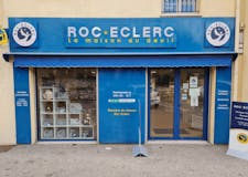Devanture de Pompes Funèbres ROC ECLERC