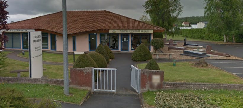 Photographies de Pompes Funèbres et Marbrerie Coulon à Saint-Just-en-Chaussée