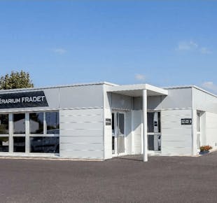 `photo de l'établissement de ${name}`