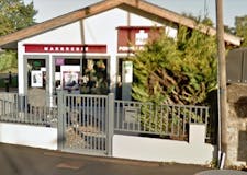 Devanture de Pompes Funèbres et Marbrerie PLM