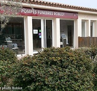 `photo de l'établissement de ${name}`
