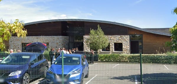 Photographie de la Crématorium de Saint-Fargeau-Ponthierry 
