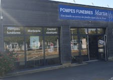 Devanture de Pompes Funèbres Martin - Tradition Funéraire