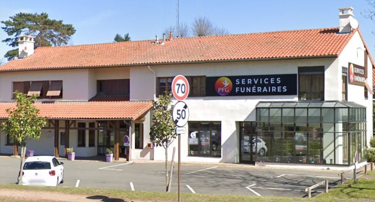 Photographie de la Pompes Funèbres Générales de Mably