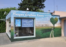 Devanture de Pompes Funèbres Enora