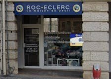 Devanture de Pompes Funèbres Roc-Eclerc