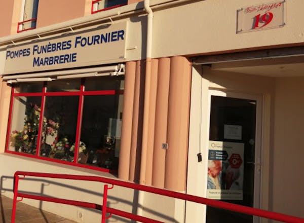 Photographie de la Pompes Funèbres Fournier de la ville d'Éloyes
