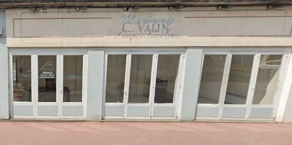 Photographie de Pompes Funèbres Charles Valin de Fauville-en-Caux
