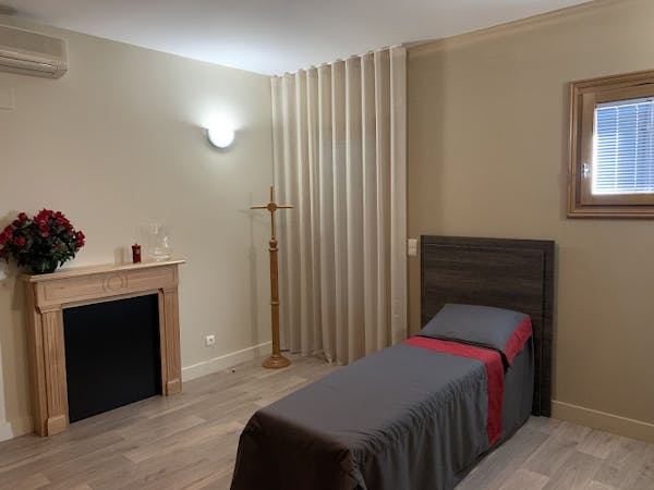 Photographie de la Pompes Funèbres Bancel de La Calmette