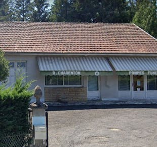 `photo de l'établissement de ${name}`