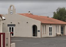 Devanture de Pompes funèbres du roussillon - Maison Guizard