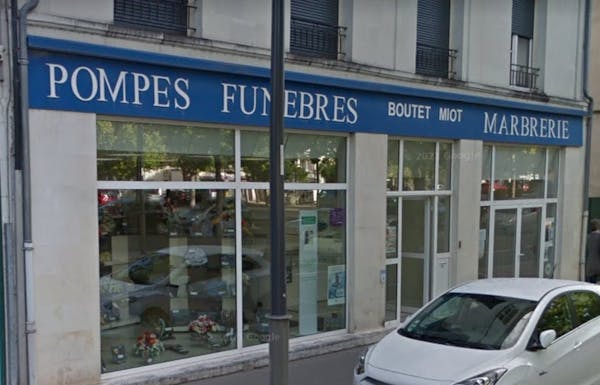 Photographie Pompes Funèbres et Marbrerie Boutet Miot de Châtellerault