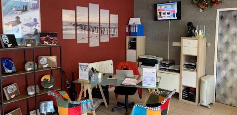 bureau nîmes
