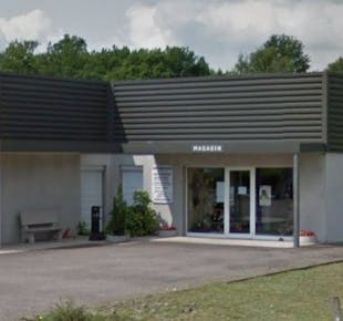 `photo de l'établissement de ${name}`