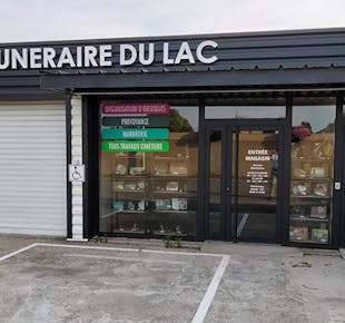 `photo de l'établissement de ${name}`