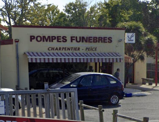 Photographie Pompes Funèbres Charpentier-Peice d'Arès