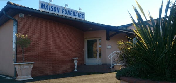 Photographie de Pompes Funèbres Délfini