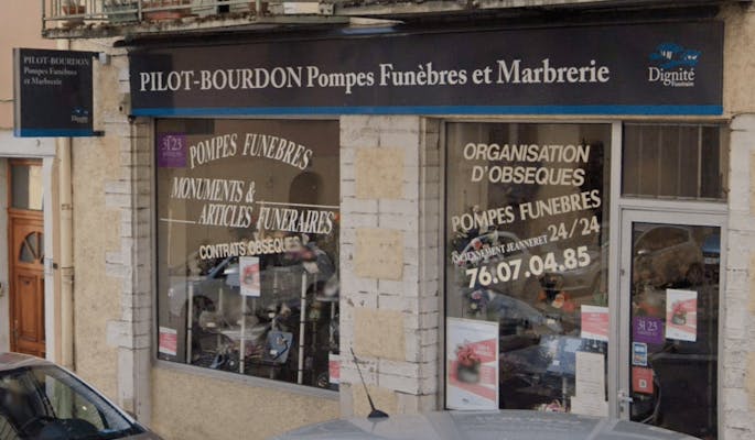 Photographie de la Pompes Funèbres et Marbrerie Pilot Bourdon - Dignité Funéraire