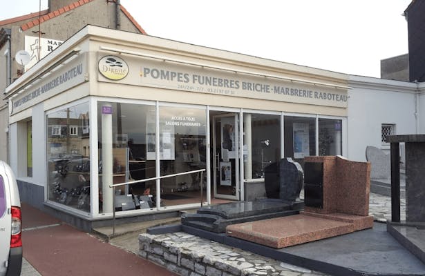 Photographie Pompes Funèbres Briche et Marbrerie Raboteau de Calais