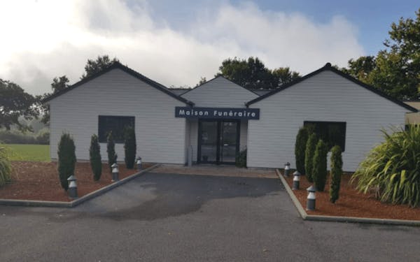 Photographie de la Pompes Funèbres Thébault de la ville de Plémet