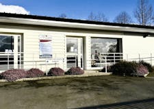 Devanture de Pompes Funèbres et Marbrerie Hignard - Tinténiac