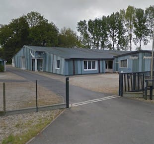 `photo de l'établissement de ${name}`