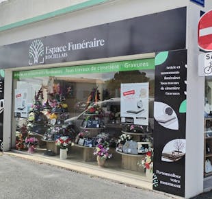 `photo de l'établissement de ${name}`
