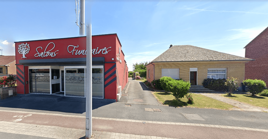 `photo de l'établissement de ${name}`