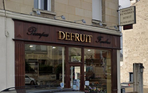 Photographie de la Pompes Funèbres Marbrerie Defruit de Soissons
