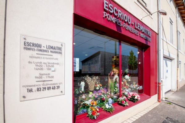 Photographie de Pompes Funèbres Marbrerie ESCRIOU de Vaucouleurs