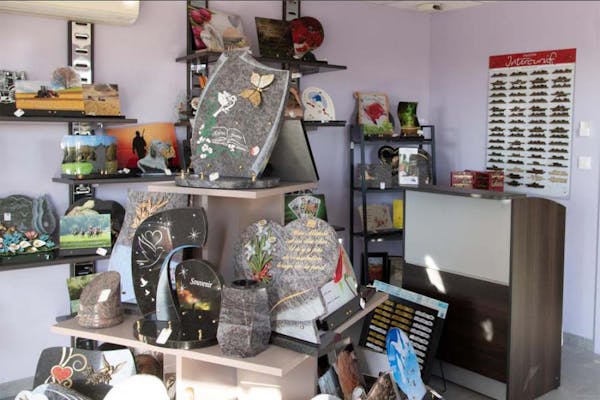 Photographie de La Pompes Funèbres Marbrerie L'Entre Deux Rivières de Broons