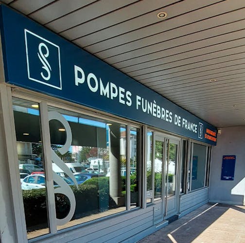 Photographie de Pompes Funèbres de France de Bron