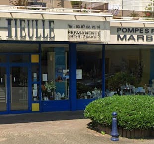 `photo de l'établissement de ${name}`