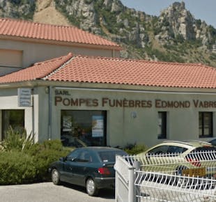 `photo de l'établissement de ${name}`