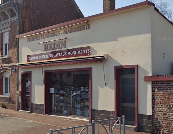 Photographie de la Pompes Funèbres Marbrerie Hedin de Montdidier
